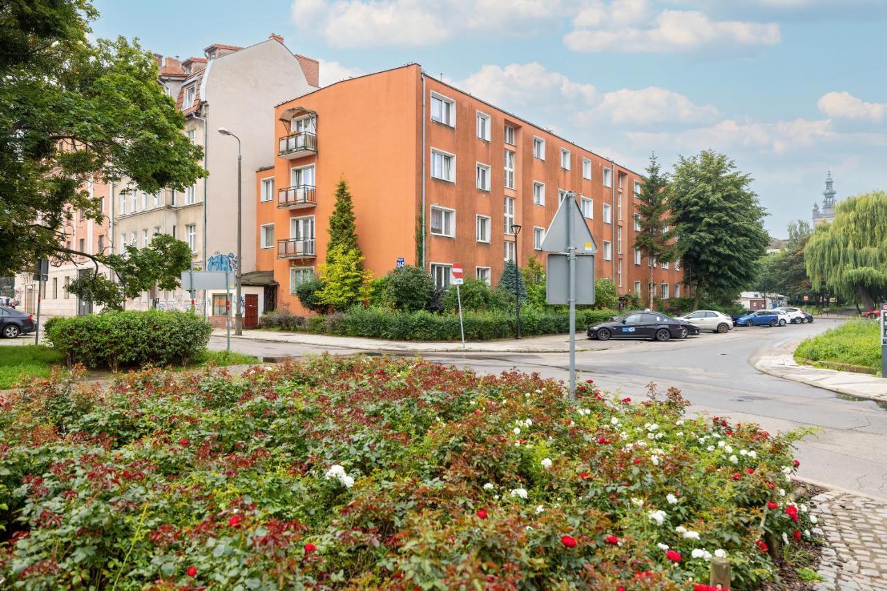 Beautiful One Bedroom Apartment Zamkowa By Rent Like Home Gdańsk Exterior foto